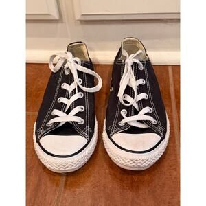 Converse Chuck Taylor All Star Black White Low Top Unisex Sneakers 2.5 Youth